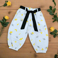 Chic Frilled Sleeves Top & Contrast Honey Bee Printed Belted Pants Set with Summer Hat - Perfect for Casual Outings & Events