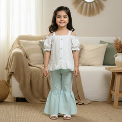 Children's outfit with top and pants
