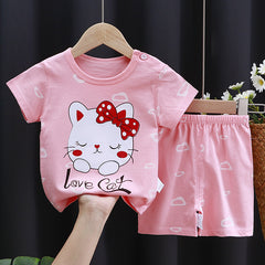 Baby Girl Toddler Girl Love Cat Character Shirt & Shorts Set – Stylish Summer Outfit for Girls