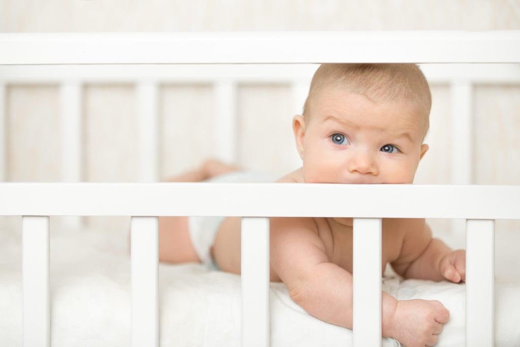 TEETHING IN BABIES – SYMPTOMS AND RECOMMENDATIONS FOR PAIN RELIEF