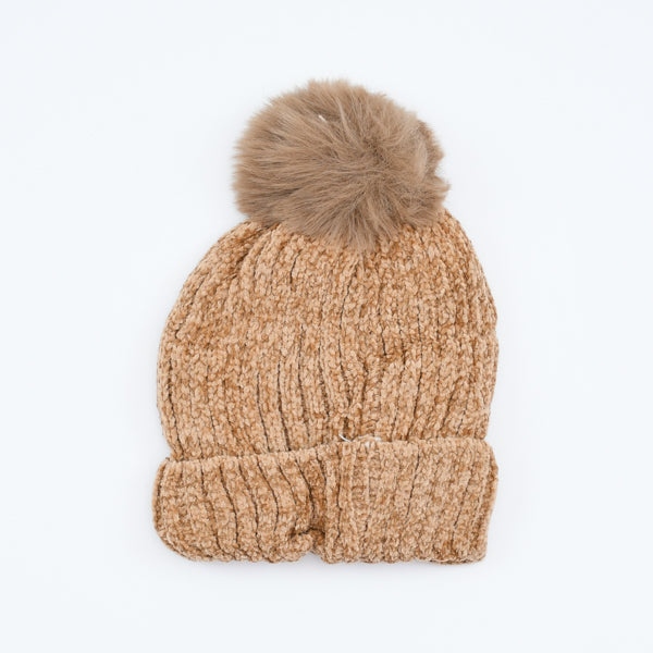 Stylish Look Pom Pom Beanie