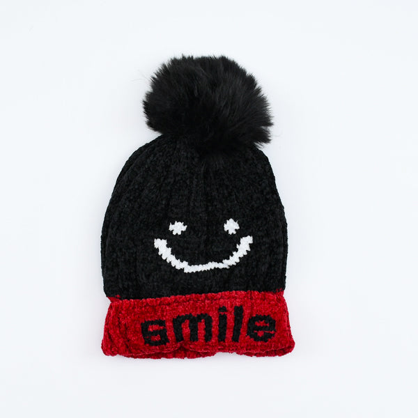 Stylish Smile Pom Pom Beanie