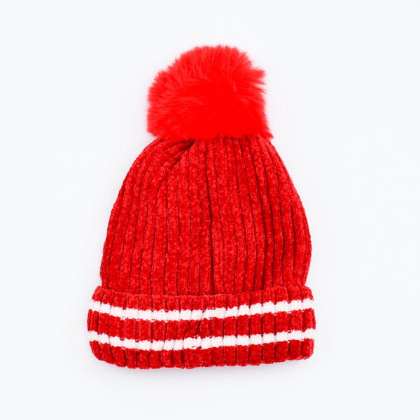 Stylish Smile Pom Pom Beanie