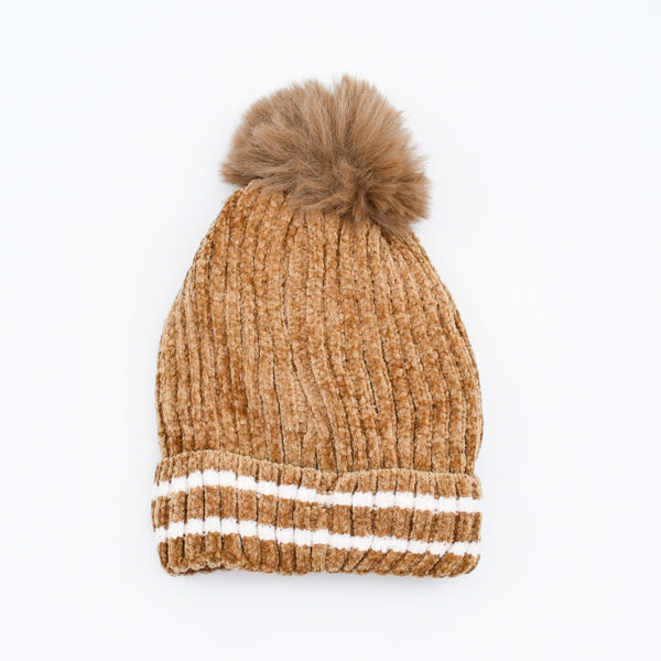 Stylish Smile Pom Pom Beanie