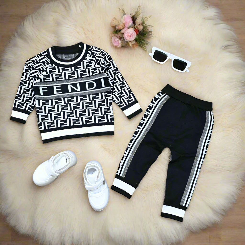Luxury Designer-Inspired Baby Knitwear Set – 2-Piece Fuzzy Sweater & Pants