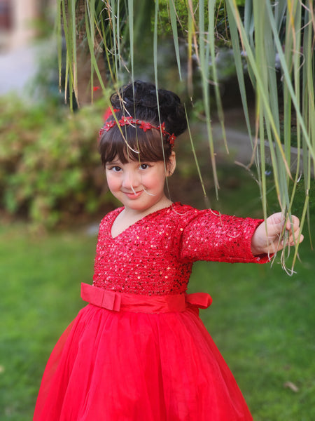 Shimmer & Shine Princess Gown – Girls' Party Dress with Sequin Bodice  for Birthdays, Parties, Weddings & More (Ages 1–12 Years)