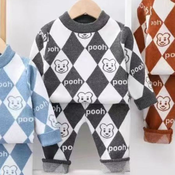 Cozy Bear Knit Baby Boy Baby Girl Outfit Set – Argyle Pattern Sweater & Pants